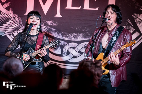 Grace Bond on mandolin & vocals, Aaron Bond on guitar & vocals