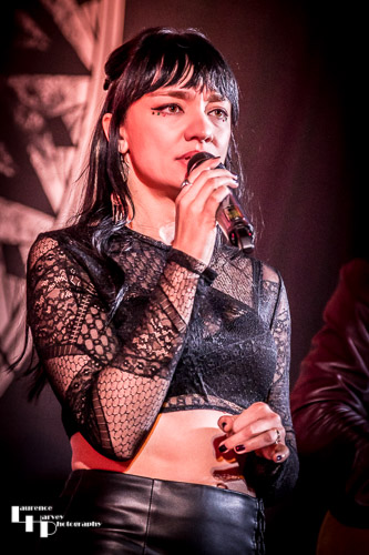 Grace Bond on vocals