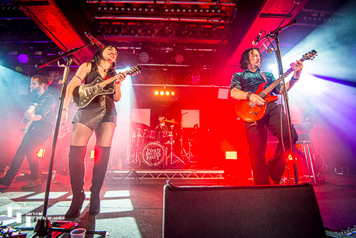 Grace Bond on vocals & mandolin, Aaron Bond on guitar