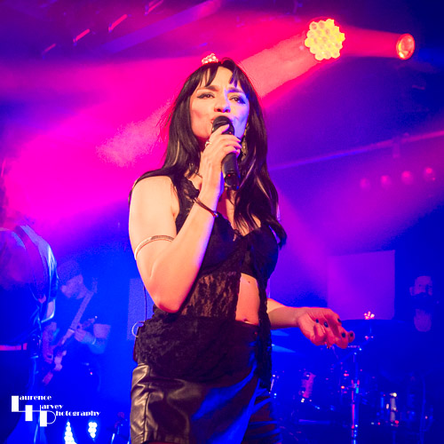 Grace Bond on vocals