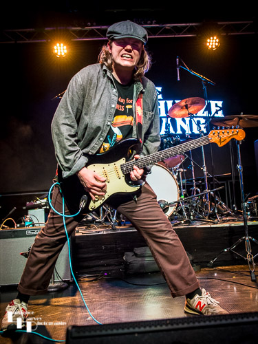 Zac Schulze on vocals & guitar