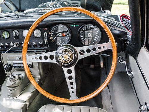 E-type Jag wooden steering wheel